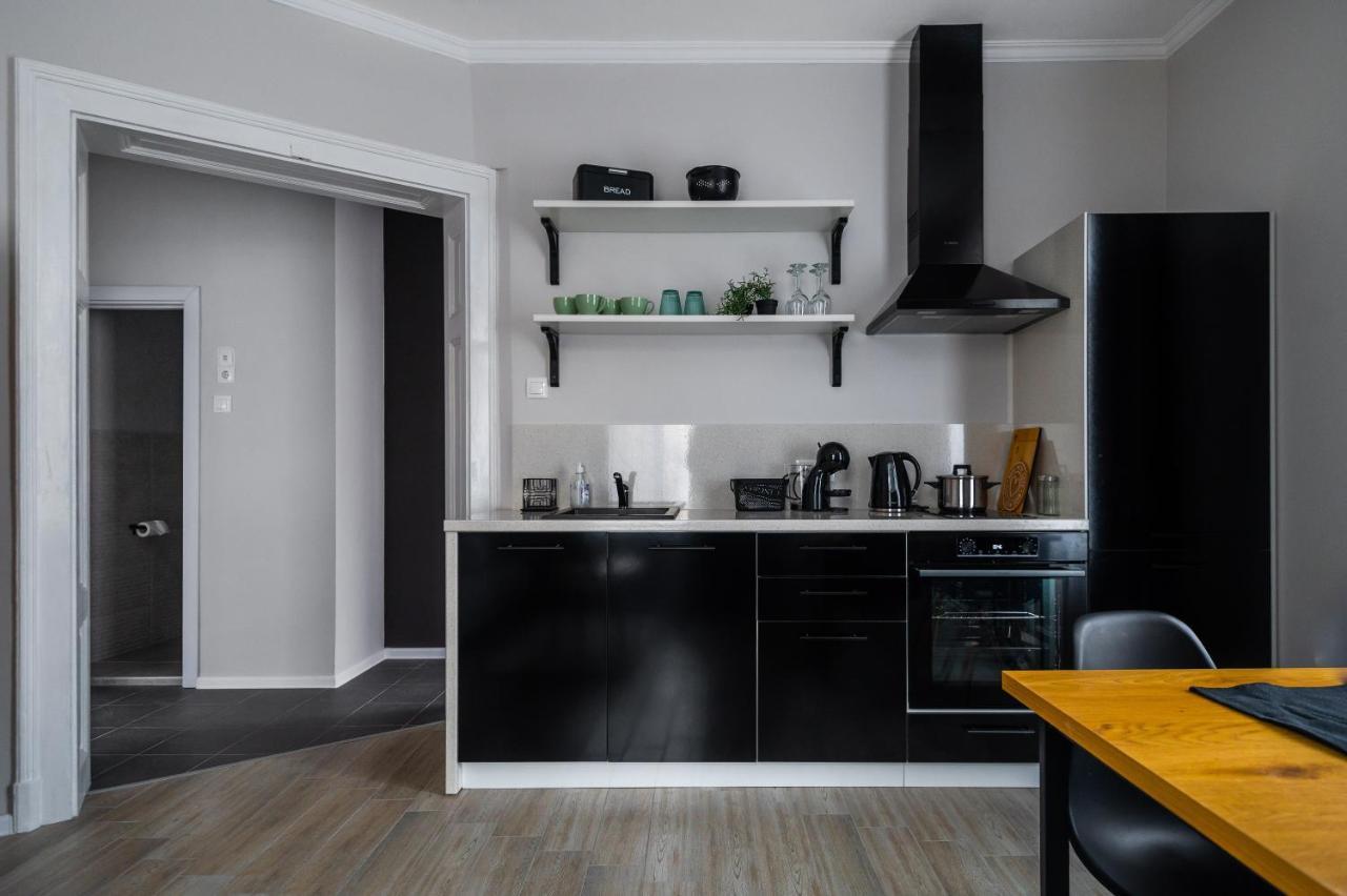Boutique 2-Bedroom Apartment In Sofia Extérieur photo
